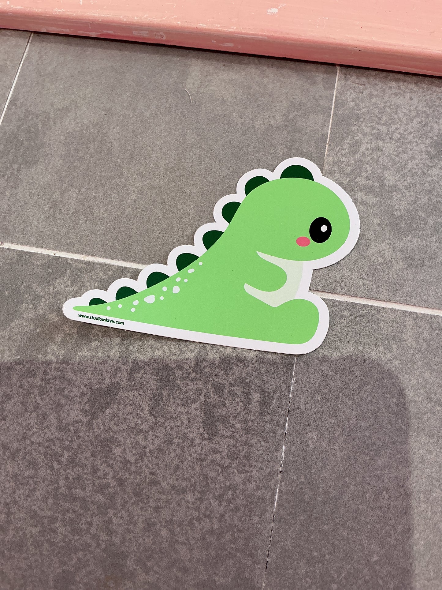 Tarra ”dinosaurus”