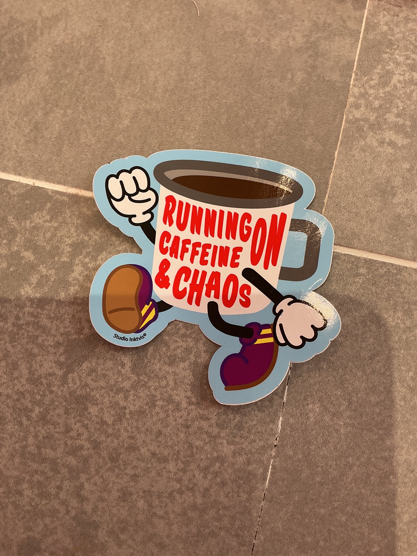 Tarra ”running on caffeine &chaos”