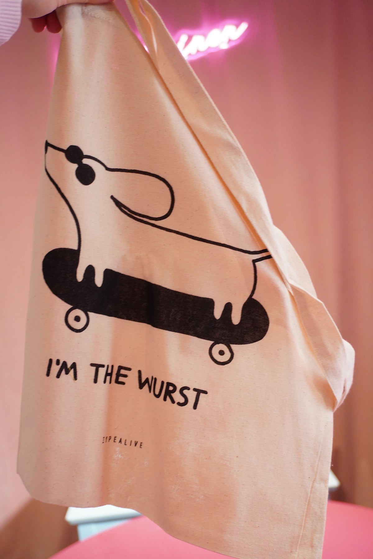 Mäyräkoira kangaskassi "I'm the wurst"